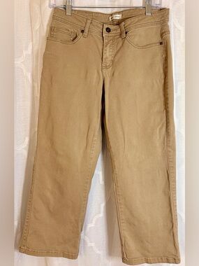 Lee Low Rise Khaki Pants | Relaxed Fit | Y2K Casual | Size 6